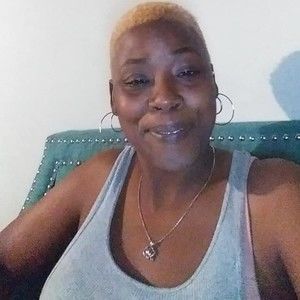 Meet your Posher, Naquita